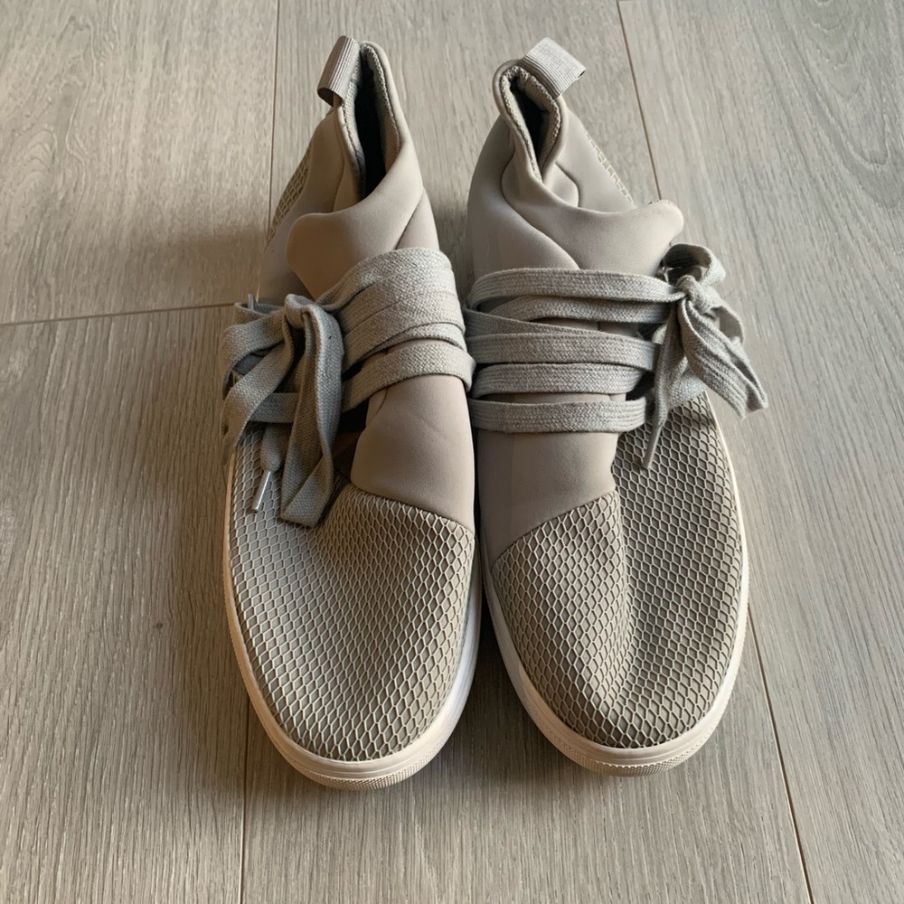 Steve Madden Lancer Sneakers